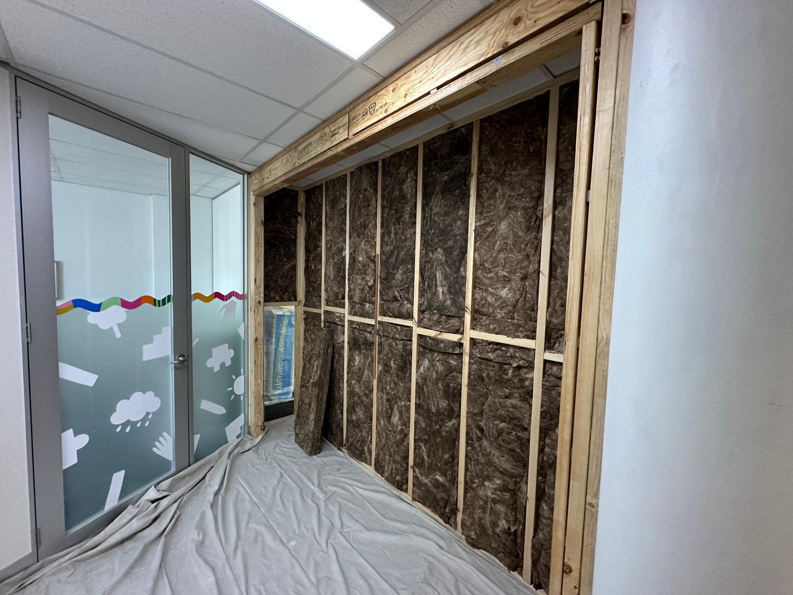 Commercial space thermal insulation fitting